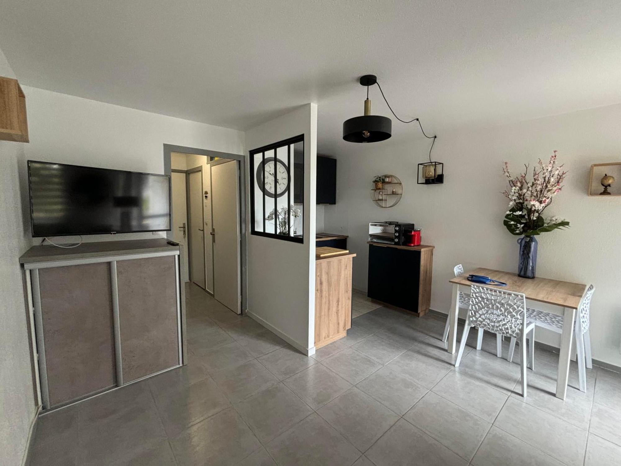 Appartement Studio 4 Personnes Dans Residence Avec Piscine Quiberon Ngoại thất bức ảnh